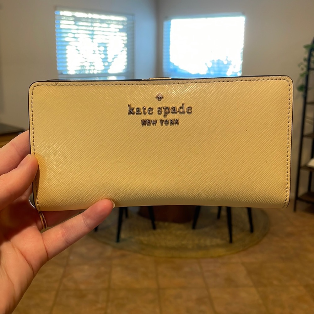 Kate Spade wallet